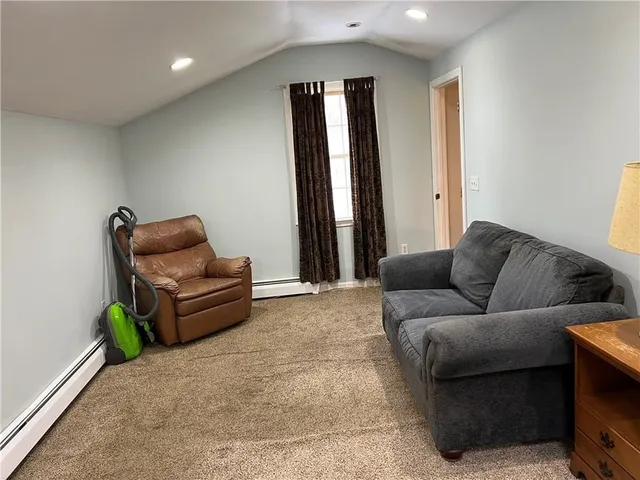 $2,300 | Diamond Hill, Cumberland, RI 02864