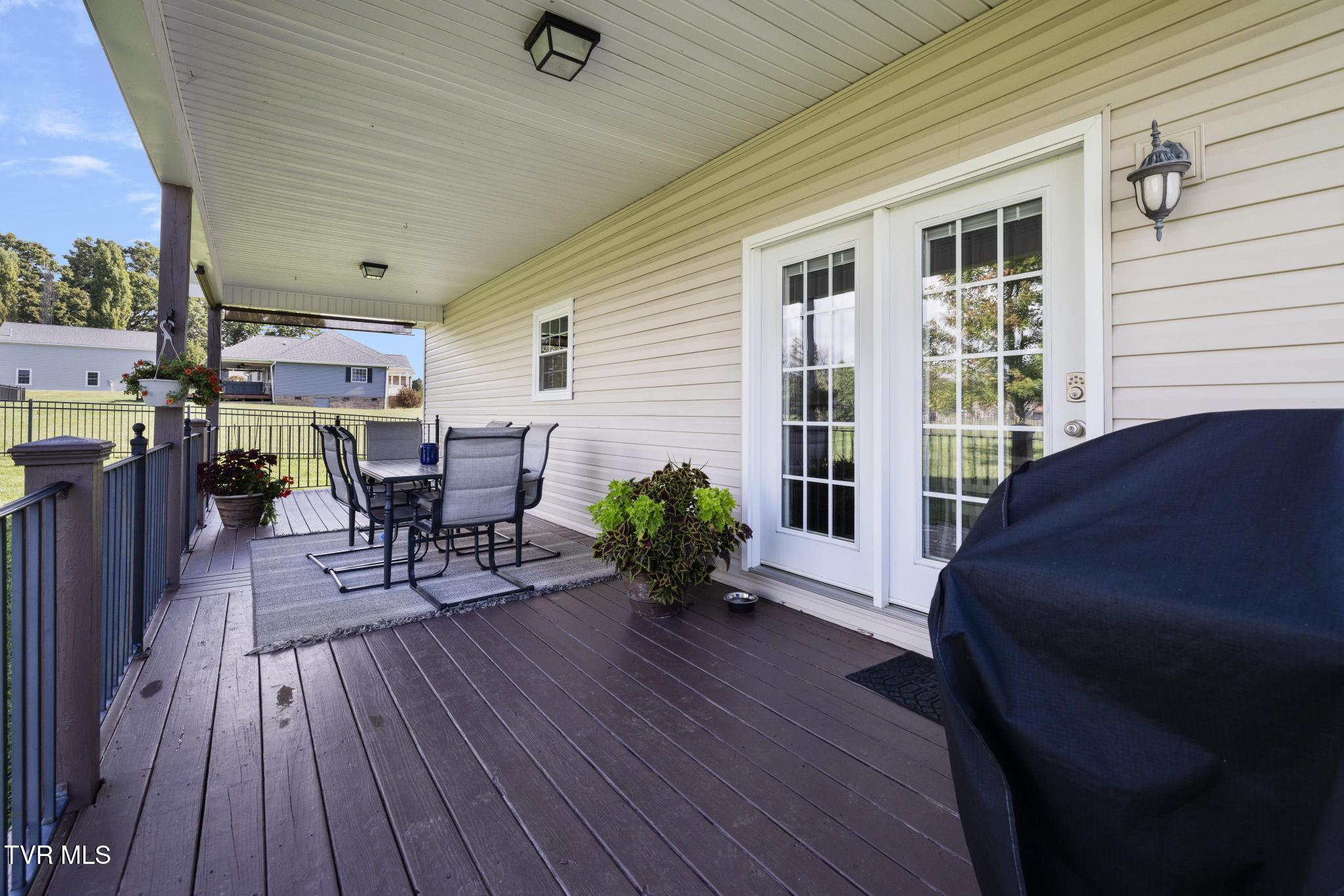 183 Jay Armentrout Road Jonesborough, TN 37659 - Photo 34 of 50 Covered back deck