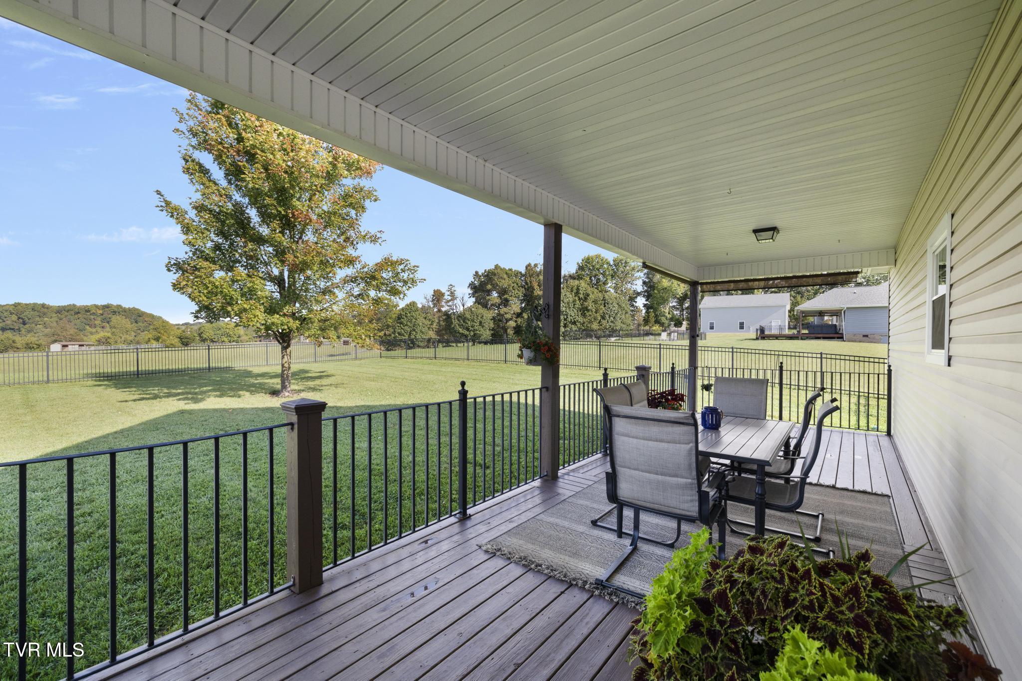 183 Jay Armentrout Road Jonesborough, TN 37659 - Photo 35 of 50 Covered back deck
