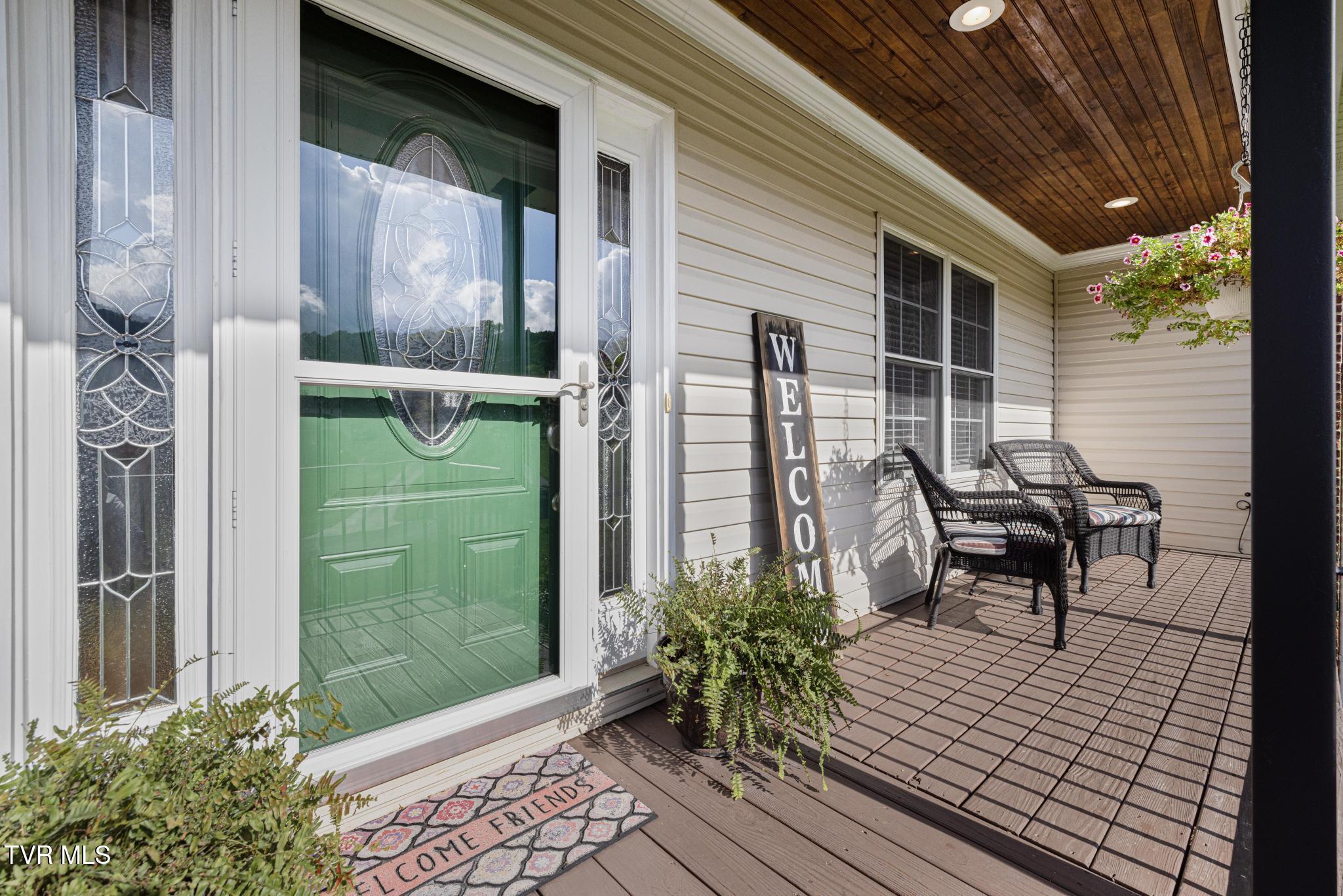 183 Jay Armentrout Road Jonesborough, TN 37659 - Photo 6 of 50 Covered front porch