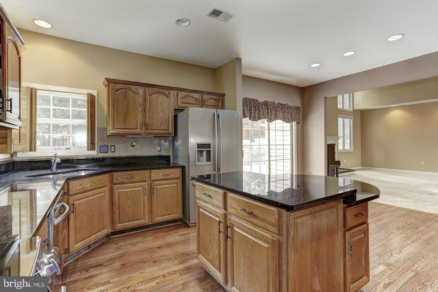 6445 River Run Columbia, MD 21044 - Photo 12 of 30 Chef-Inspired Kitchen