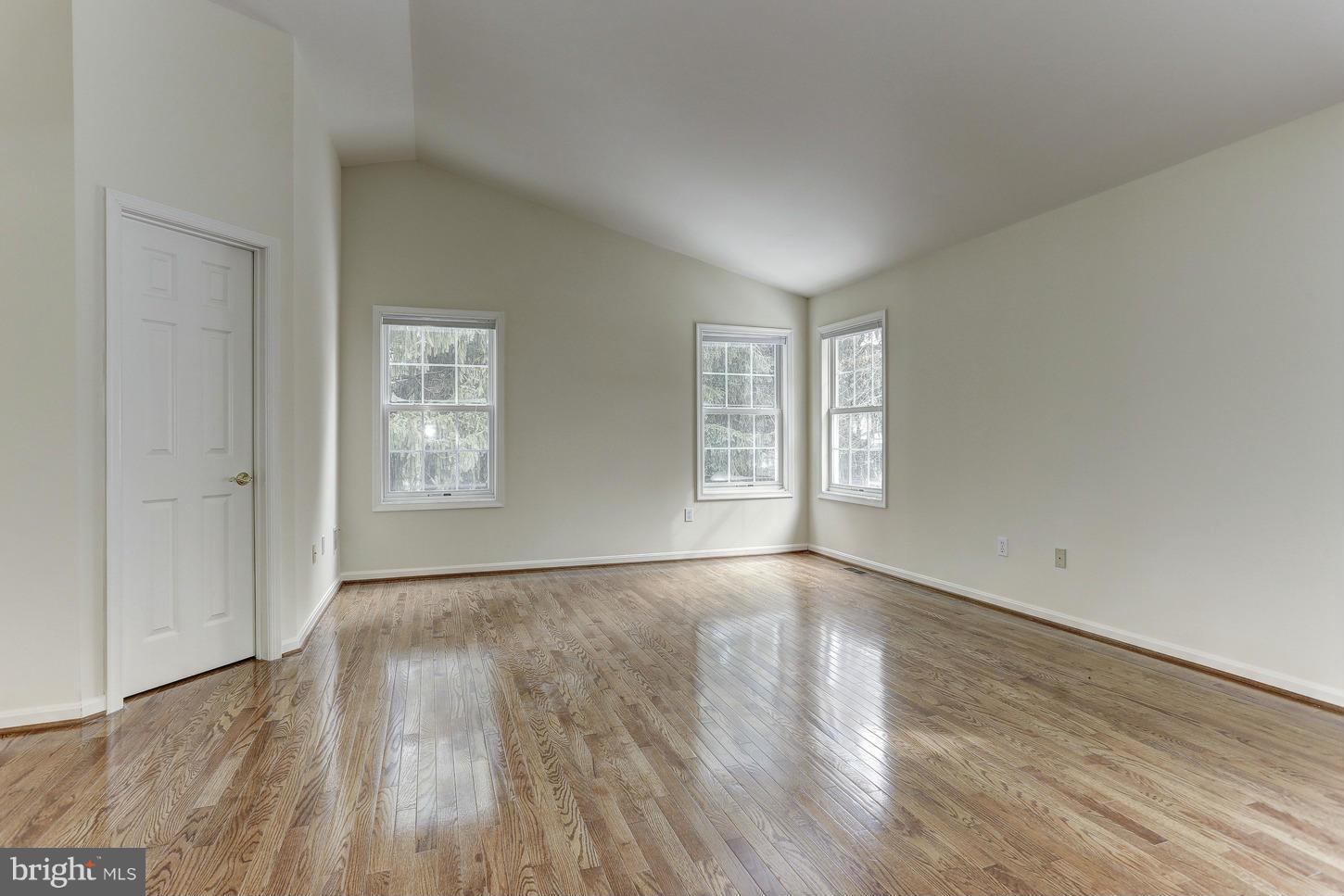 6445 River Run Columbia, MD 21044 - Photo 18 of 30 Bedroom (Master)