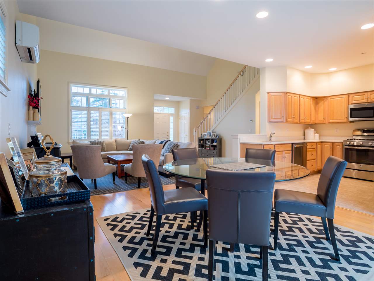 8 Stonehurst Common, Unit 8 Hanover, NH 03755 - Photo 1 of 20 Gallery Image 1