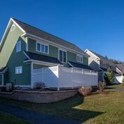 8 Stonehurst Common, Unit 8 Hanover, NH 03755 - Photo 3 of 20 Gallery Image 3