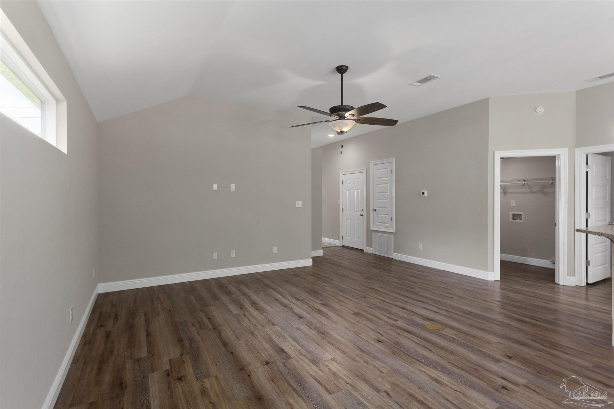 1530 Stanford Road Gulf Breeze, FL 32563 - Photo 12 of 49
