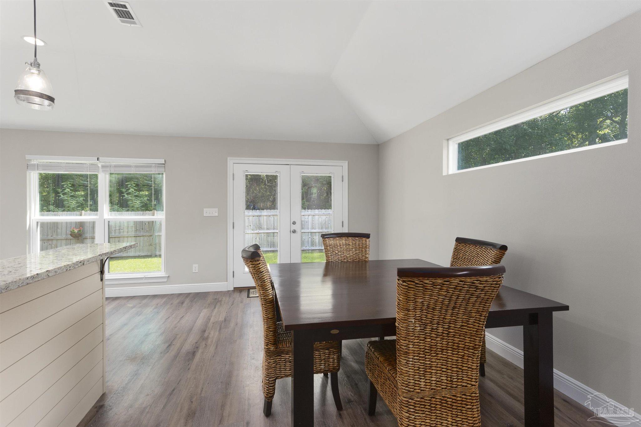 1530 Stanford Road Gulf Breeze, FL 32563 - Photo 24 of 49
