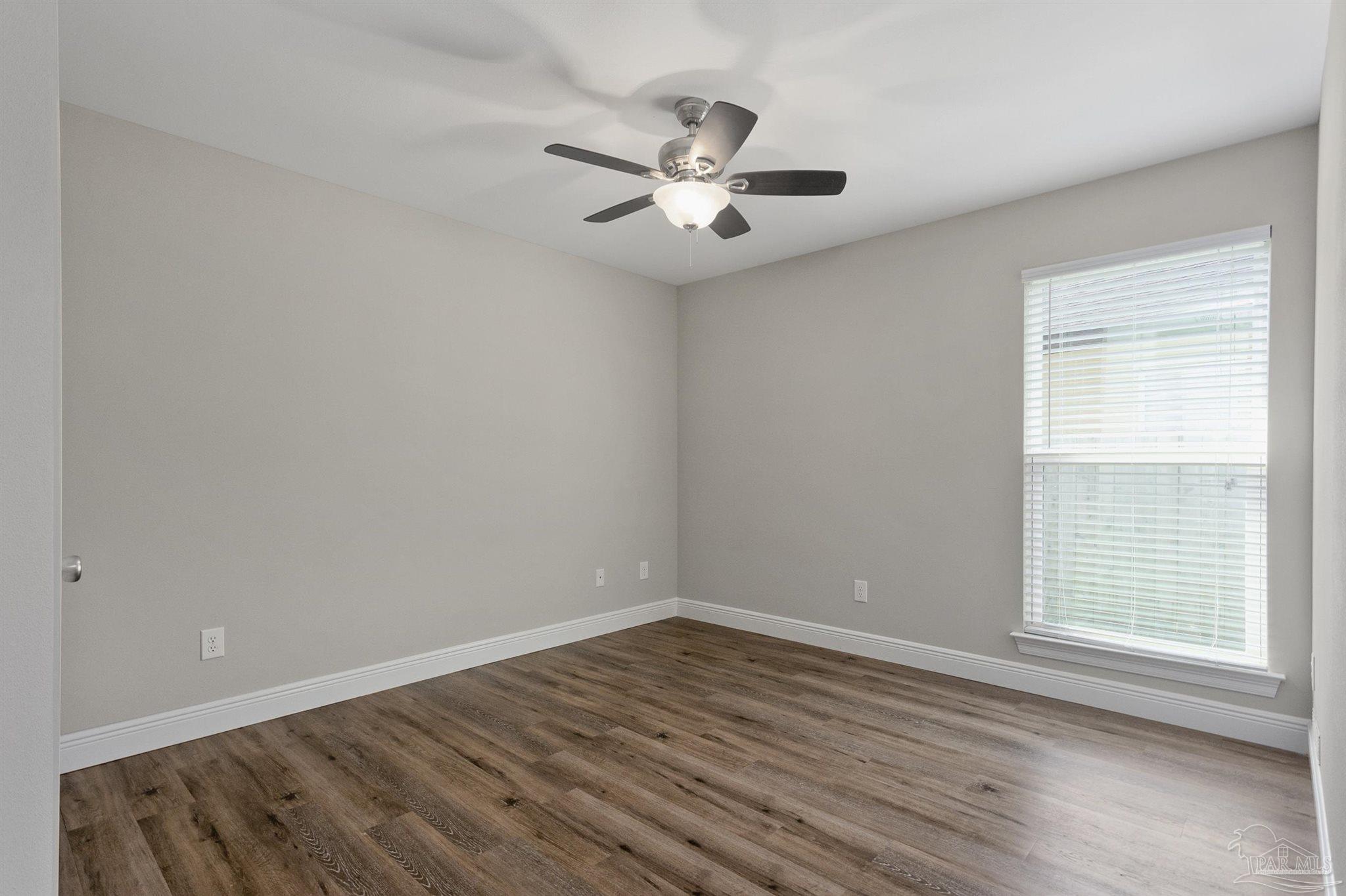 1530 Stanford Road Gulf Breeze, FL 32563 - Photo 7 of 49