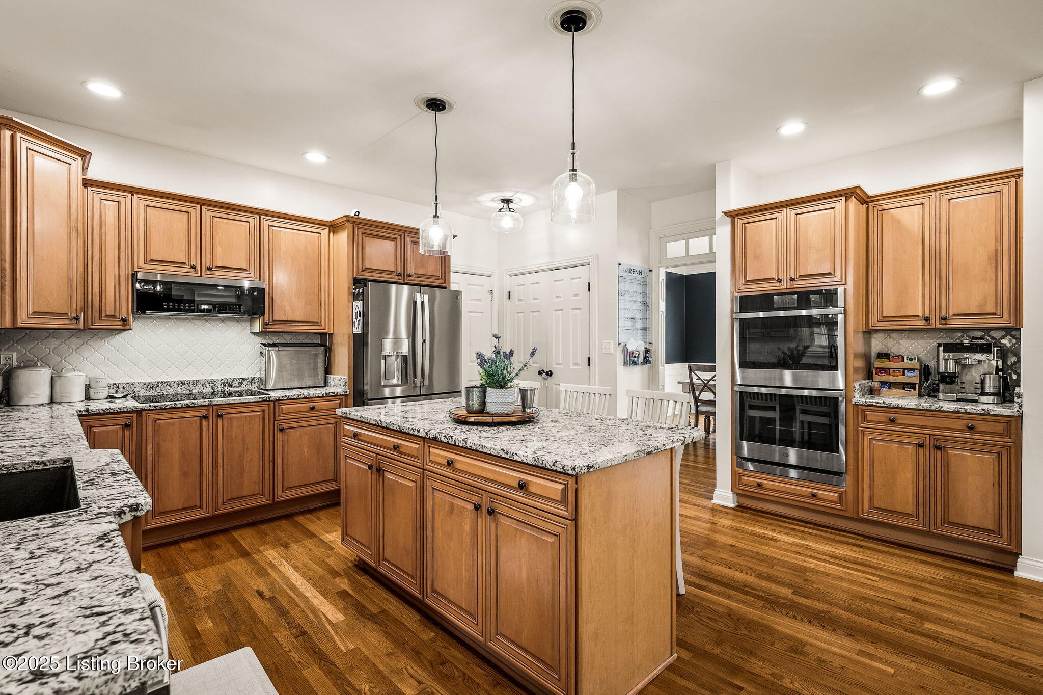 12803 Ridgemoor Drive Prospect, KY 40059 - Photo 13 of 62 Kitchen With Island