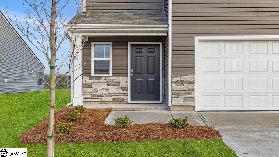 214 Stone Creek Road Clinton, SC 29325 - Photo 2 of 33 Gallery Image 2