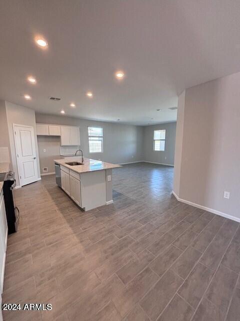 4591 South Siphon Draw Road Apache Junction, AZ 85119 - Photo 5 of 28 Kitchen