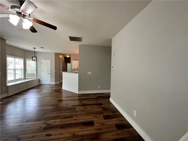 $2,495 | 2758 Suttonwood Way Northeast, Buford, GA 30519