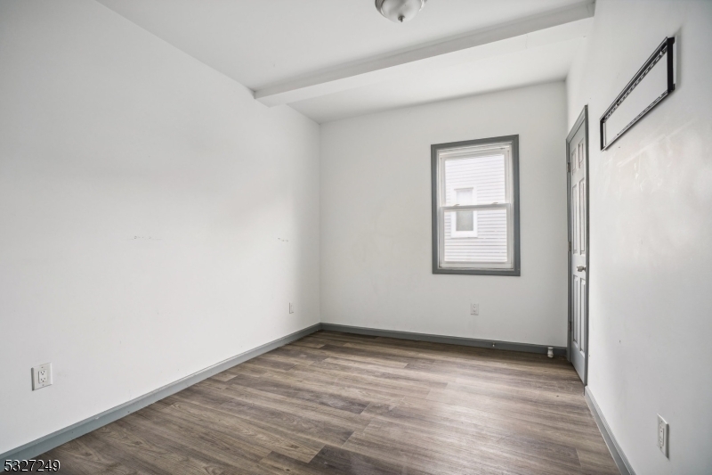 143 Valley Road, Unit 1R Montclair, NJ 07042 - Photo 11 of 18