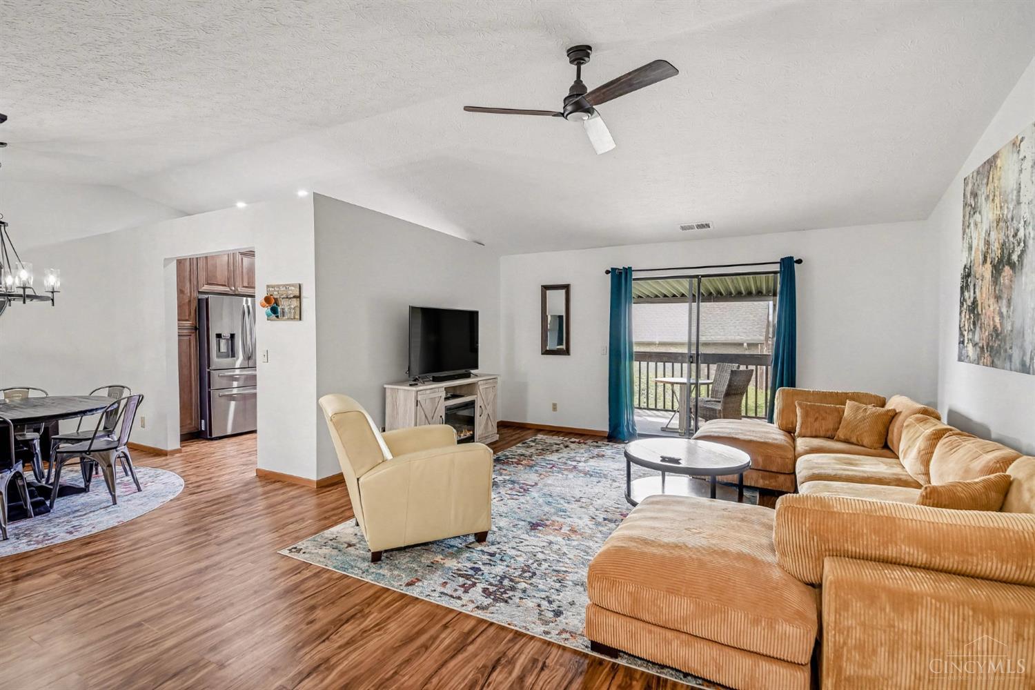 3963 School Section Road, Unit 32 Cincinnati, OH 45211 - Photo 2 of 19