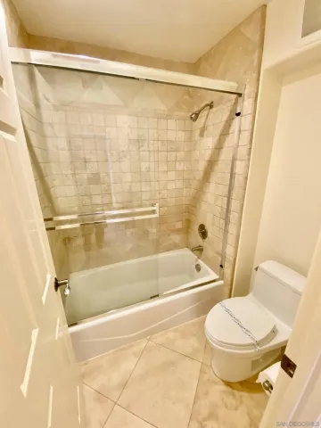 $2,100,000 | 1326 Caminito Arriata, La Jolla, CA 92037