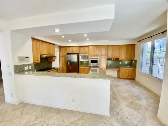 $2,100,000 | 1326 Caminito Arriata, La Jolla, CA 92037