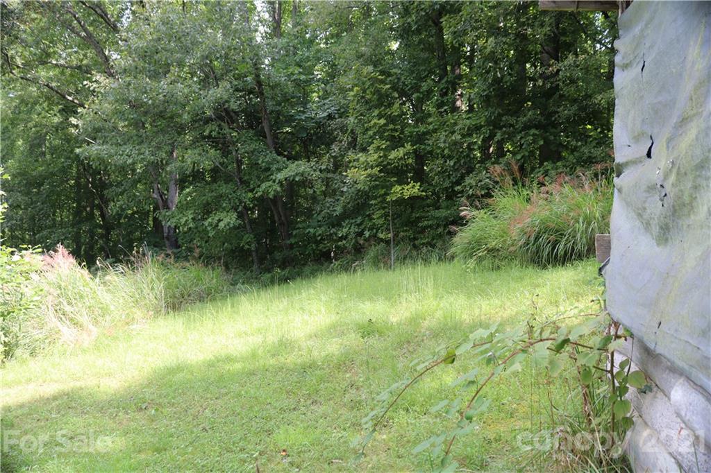 152 Arrington Branch Road Marshall, NC 28753 - Photo 28 of 40 Gallery Image 28
