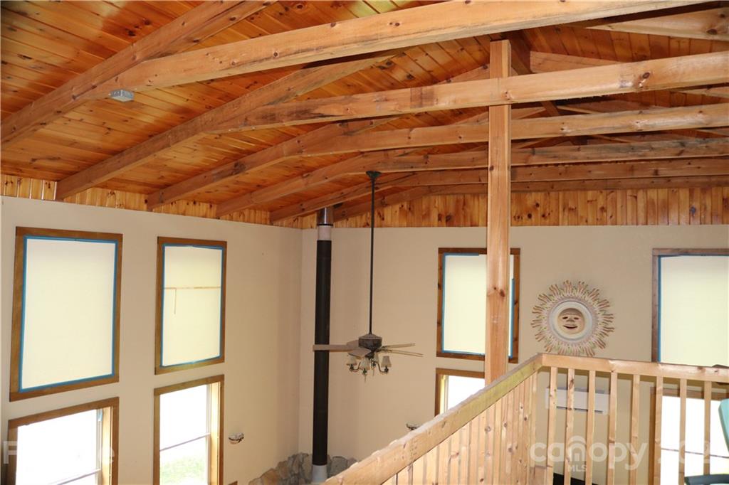 152 Arrington Branch Road Marshall, NC 28753 - Photo 8 of 40 Gallery Image 8