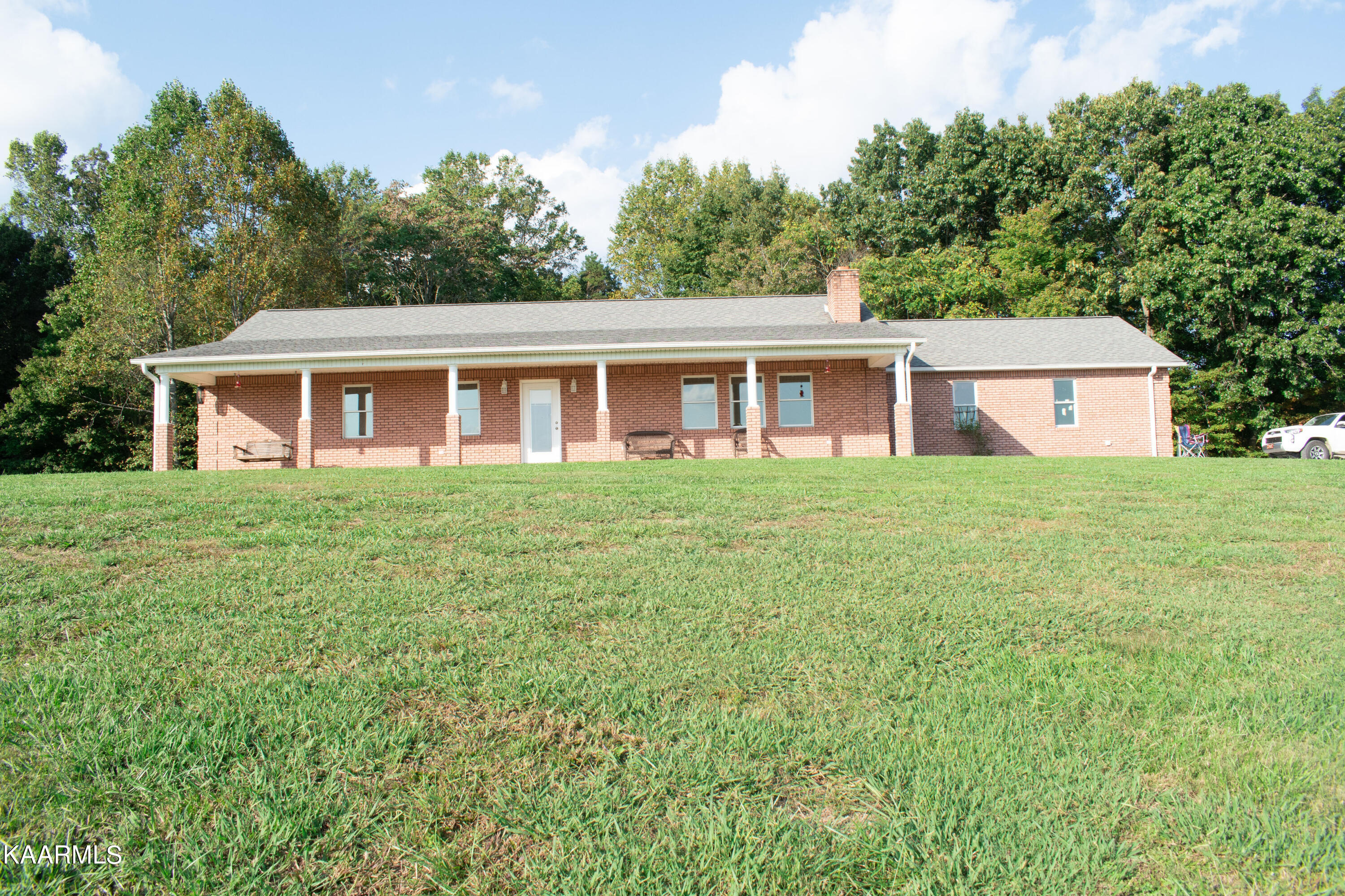 1396 Montgomery Road Tazewell, TN 37879 - Photo 1 of 28 8A345AAC-0731-49E1-9C42-78C22437F209