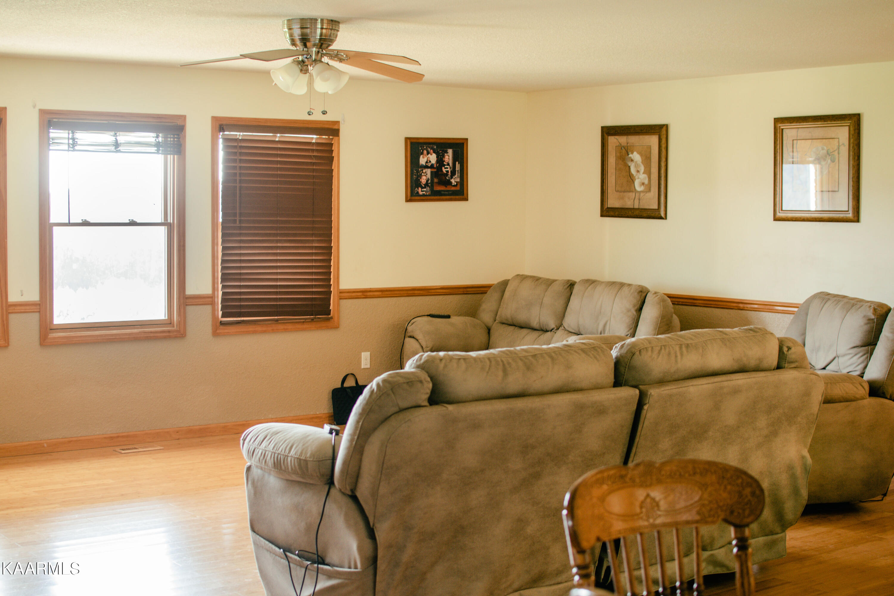 1396 Montgomery Road Tazewell, TN 37879 - Photo 16 of 28 4962D419-0CE3-48A6-835F-B6CE4DDF7C4E