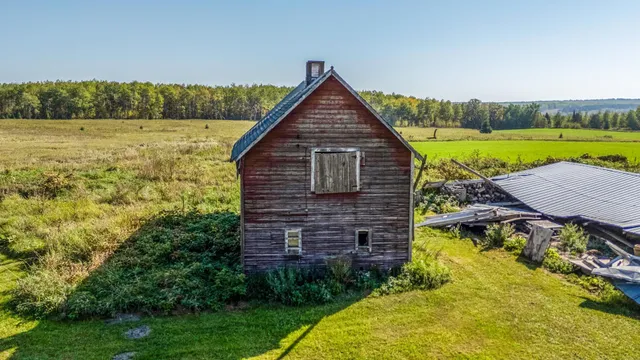 $233,000 | 23098 County 2, Shevlin, MN 56676