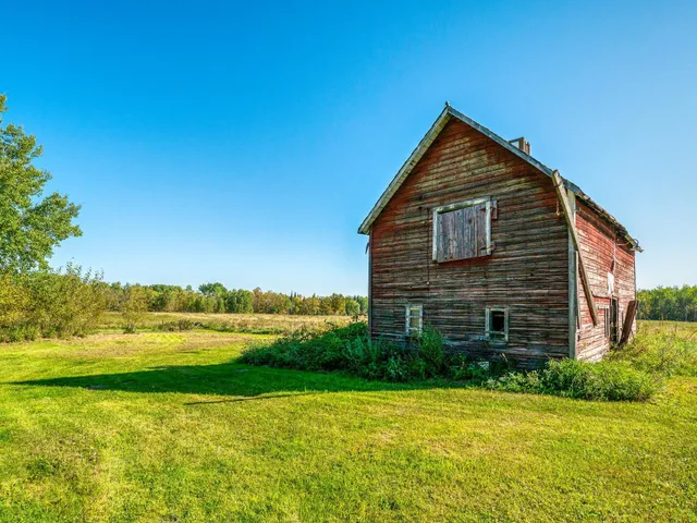 $233,000 | 23098 County 2, Shevlin, MN 56676