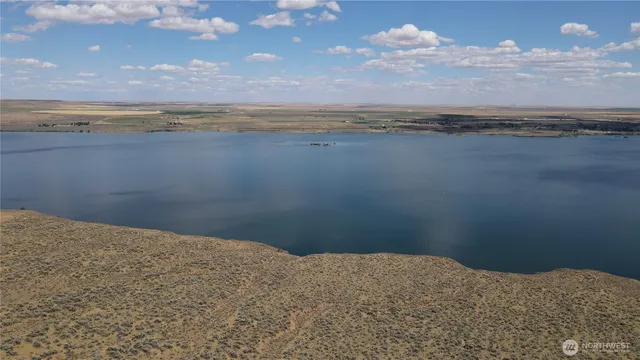 $249,000 | 210 Banks Lake Road, Unit 99115, Coulee City, WA 99115