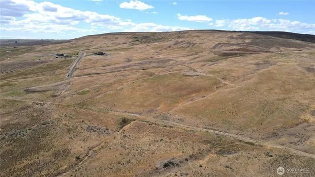 $249,000 | 210 Banks Lake Road, Unit 99115, Coulee City, WA 99115