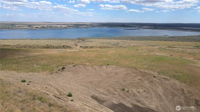 $249,000 | 210 Banks Lake Road, Unit 99115, Coulee City, WA 99115