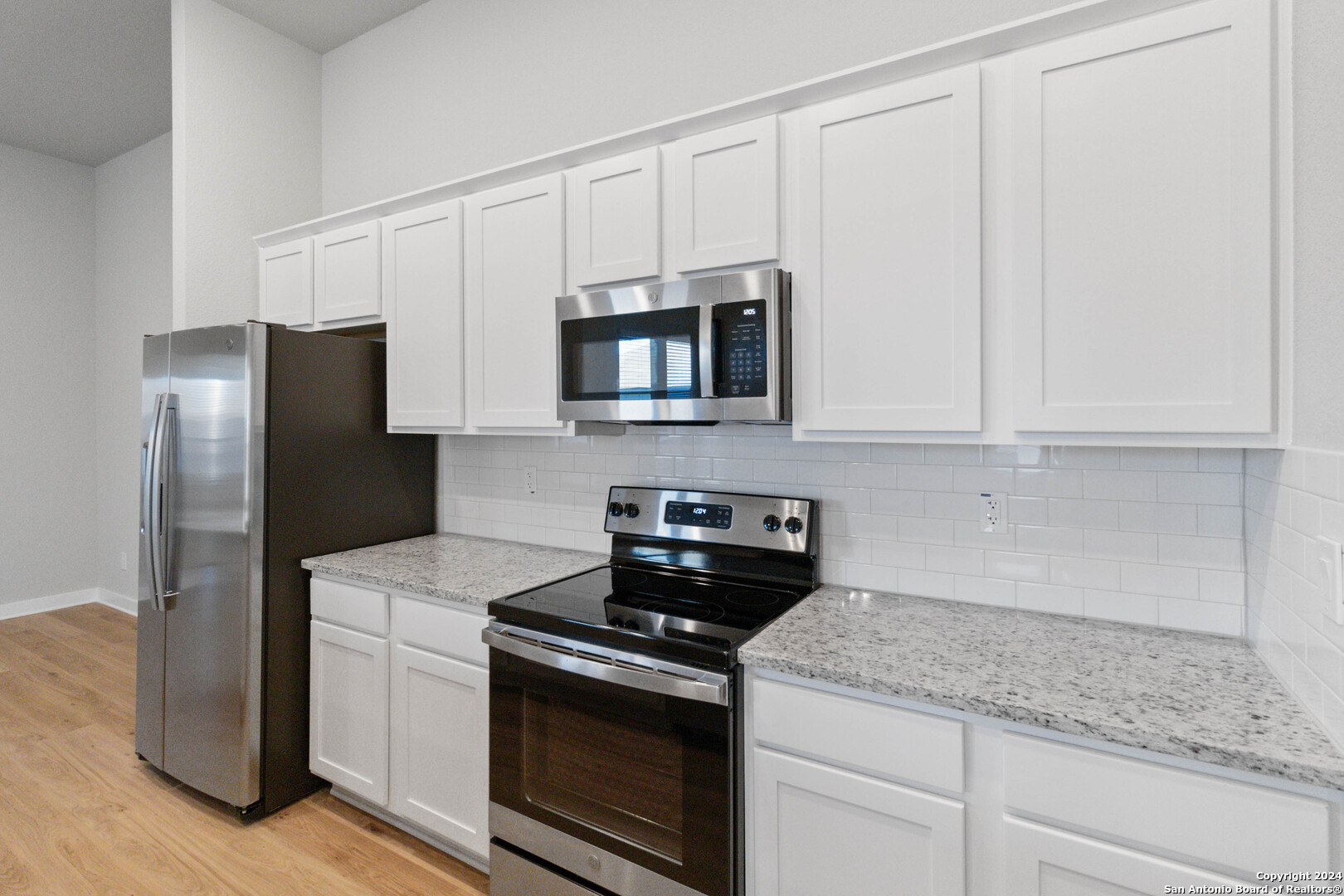 465 Cross Barn Boulevard Buda, TX 78610 - Photo 10 of 30