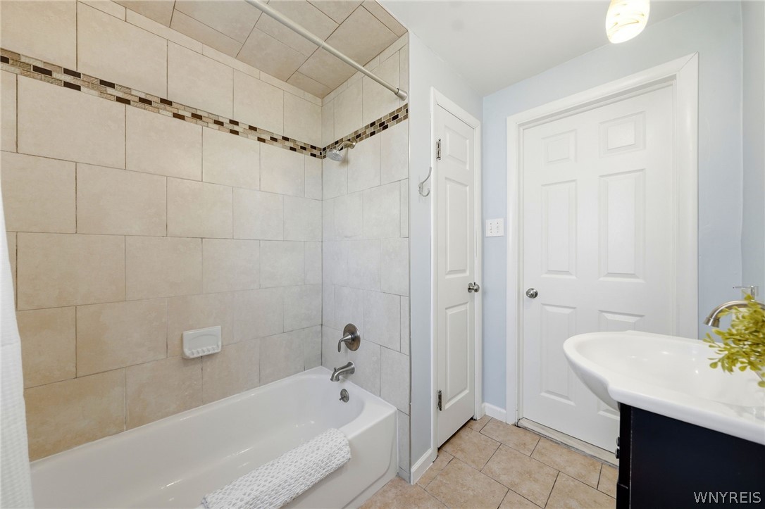 28 Flora Road Cheektowaga, NY 14225 - Photo 19 of 42 Gallery Image 19