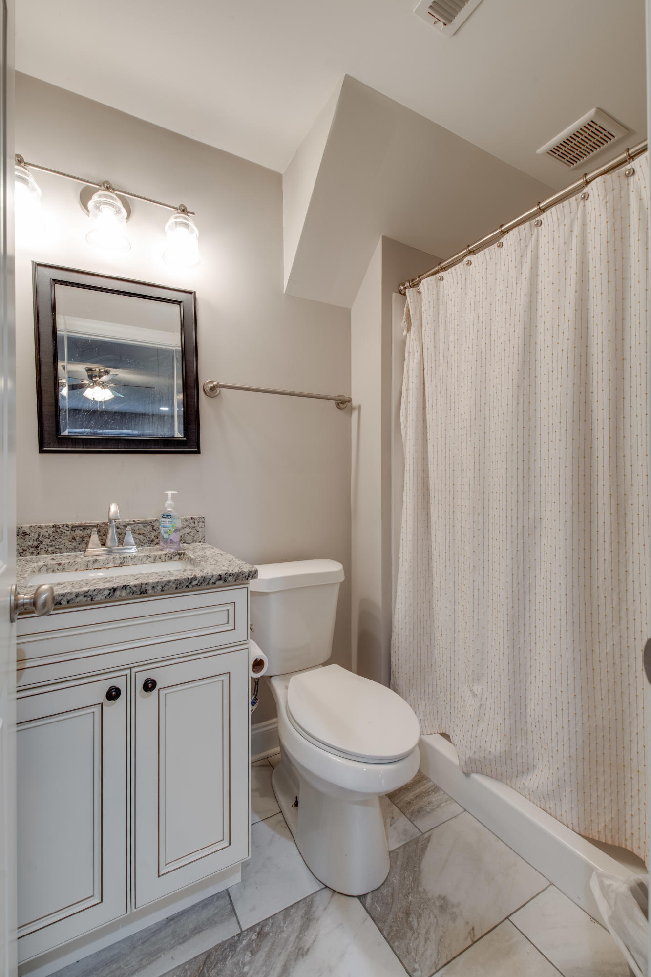 8910 Fuller Road Chattanooga, TN 37421 - Photo 23 of 37 D85_5800