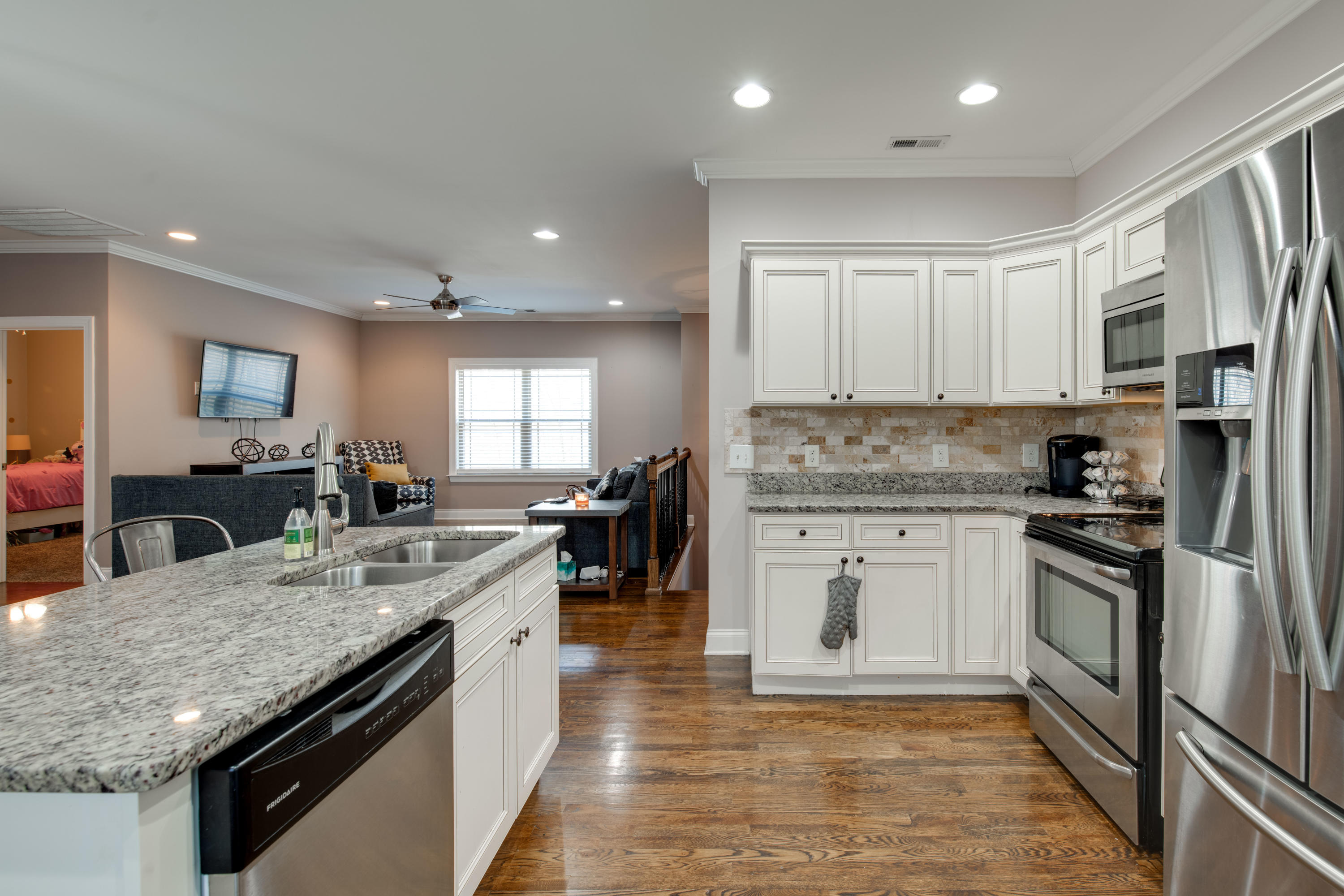8910 Fuller Road Chattanooga, TN 37421 - Photo 6 of 37 D85_5877