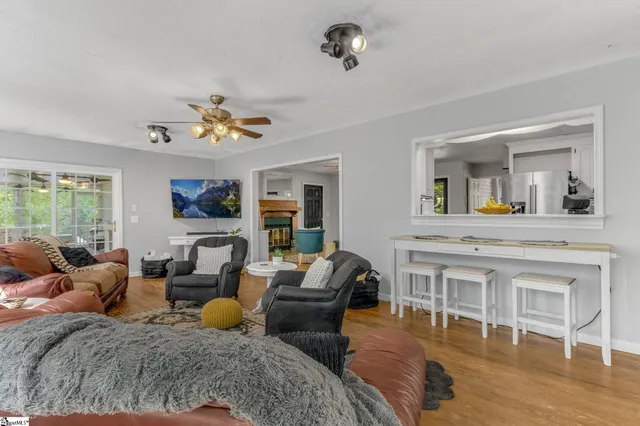 $369,500 | 204 Garner Road, Pickens, SC 29671