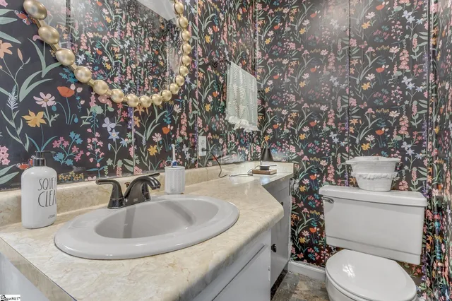 $369,500 | 204 Garner Road, Pickens, SC 29671