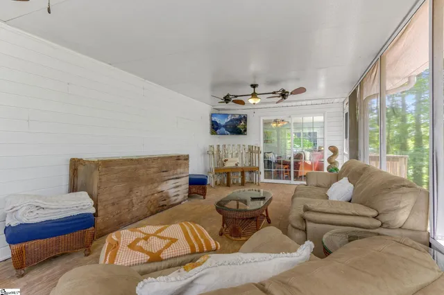 $369,500 | 204 Garner Road, Pickens, SC 29671