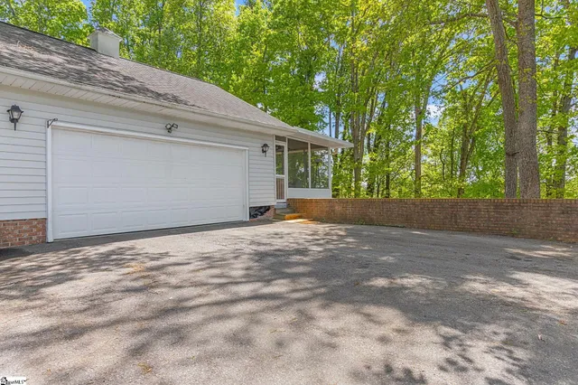 $369,500 | 204 Garner Road, Pickens, SC 29671