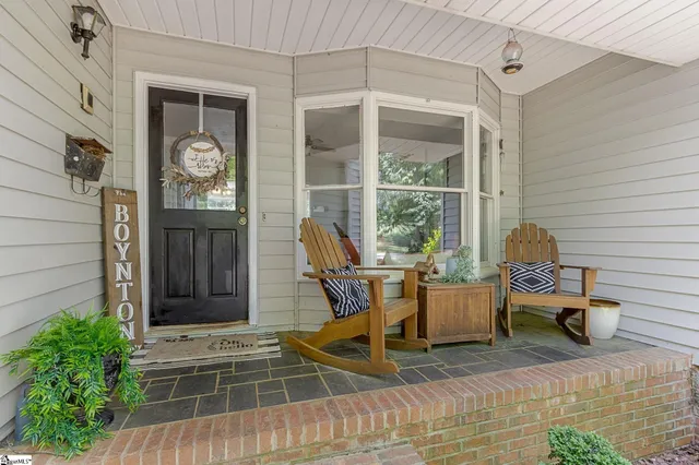 $369,500 | 204 Garner Road, Pickens, SC 29671