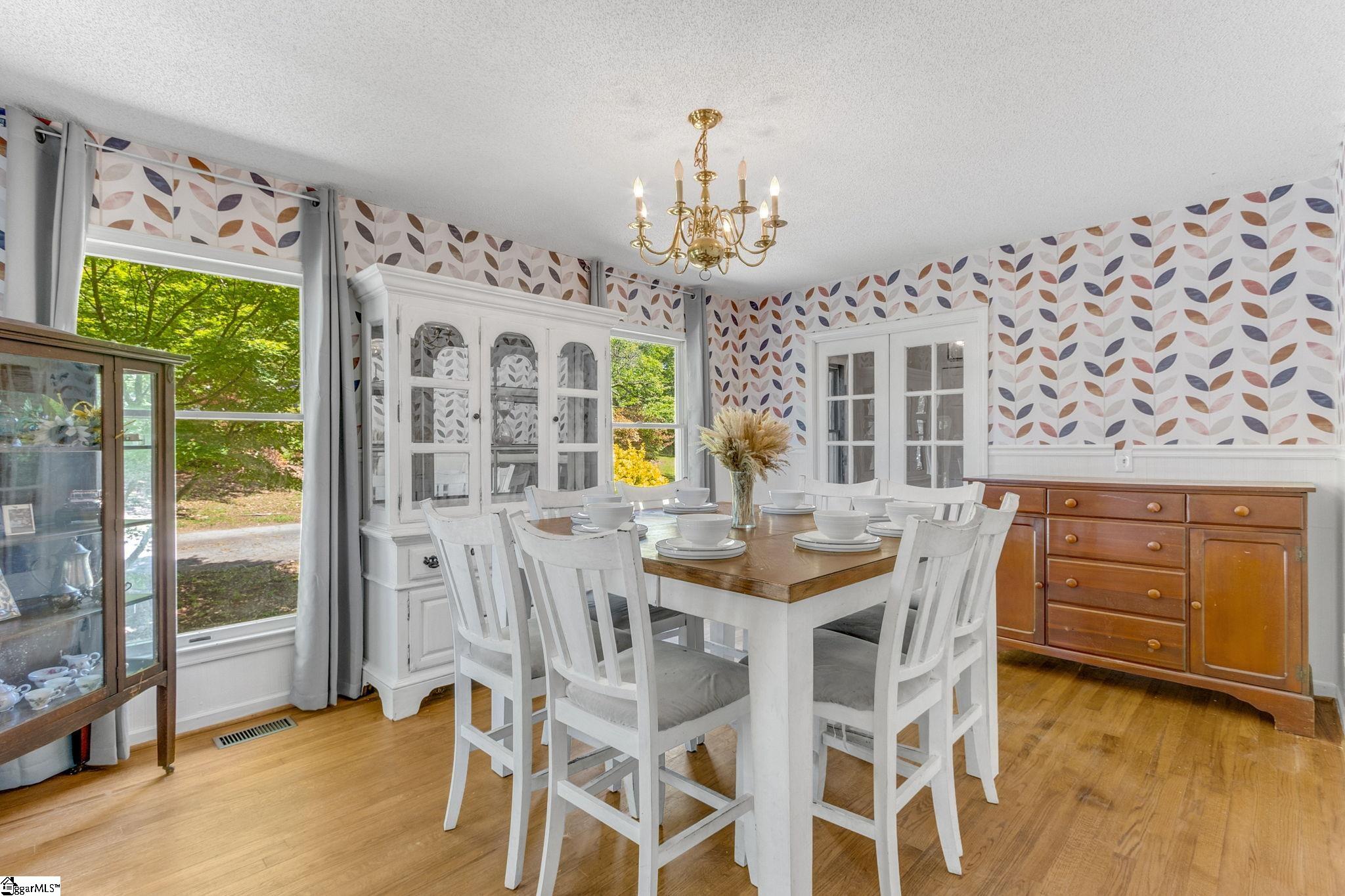 204 Garner Road Pickens, SC 29671 - Photo 6 of 36