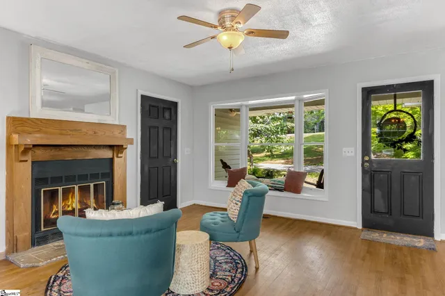 $369,500 | 204 Garner Road, Pickens, SC 29671