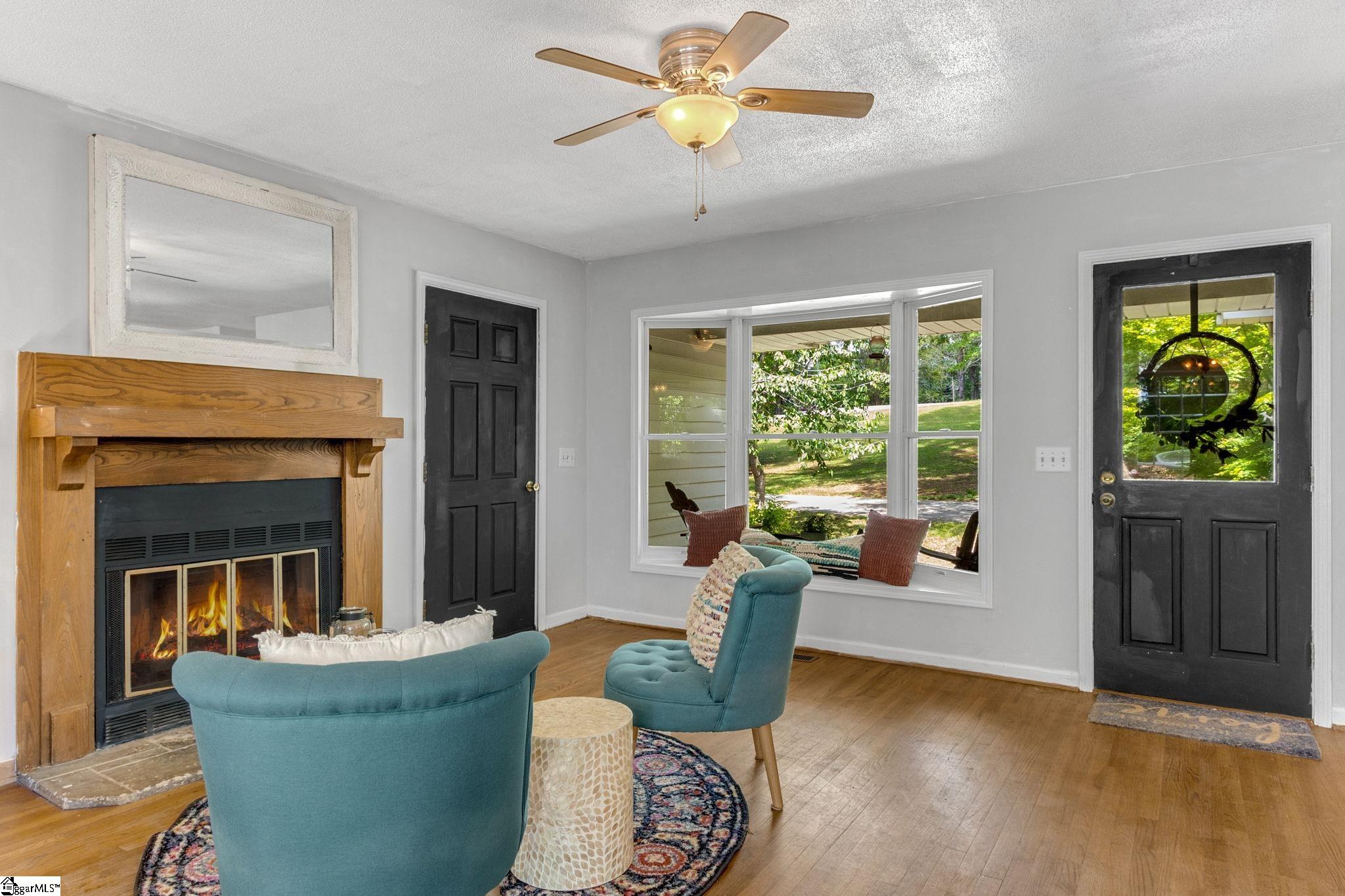 204 Garner Road Pickens, SC 29671 - Photo 7 of 36