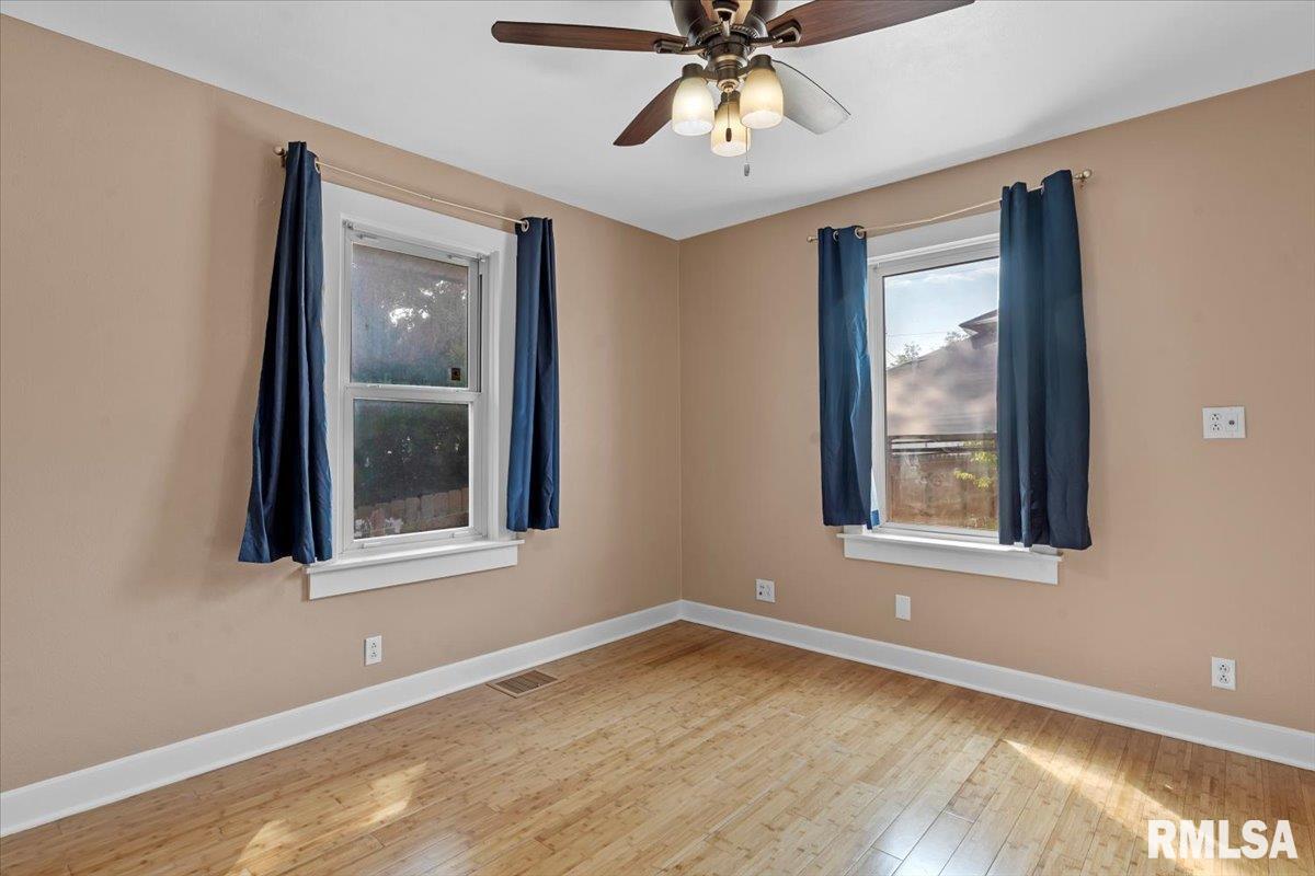 2061 North 20th Street Springfield, IL 62702 - Photo 13 of 37 Gallery Image 13