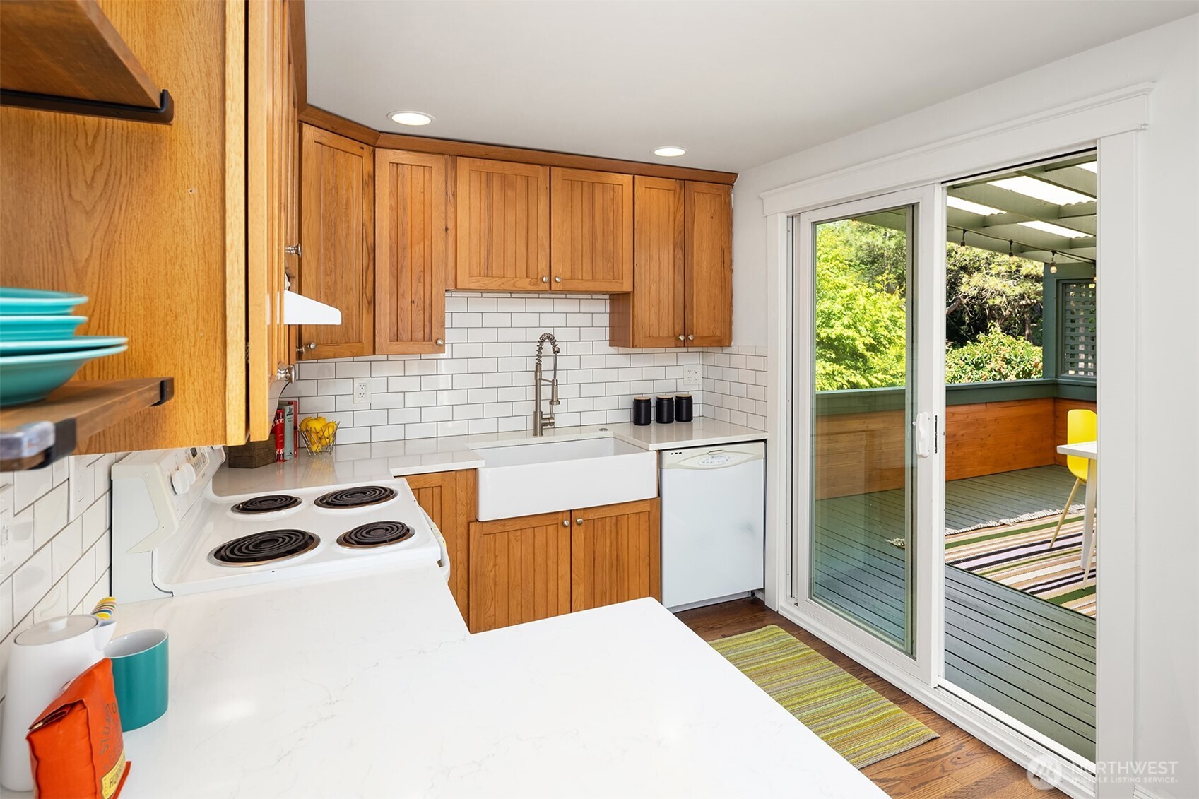 8418 9th Avenue Southwest Seattle, WA 98106 - Photo 10 of 35