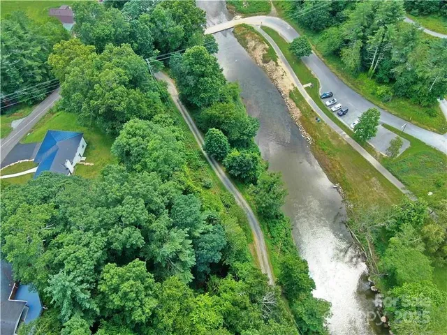 $729,000 | 384 New River Heights Road, Unit 12, Boone, NC 28607