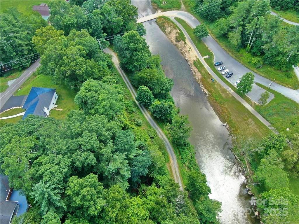 384 New River Heights Road, Unit 12 Boone, NC 28607 - Photo 29 of 30 an aerial view of a house