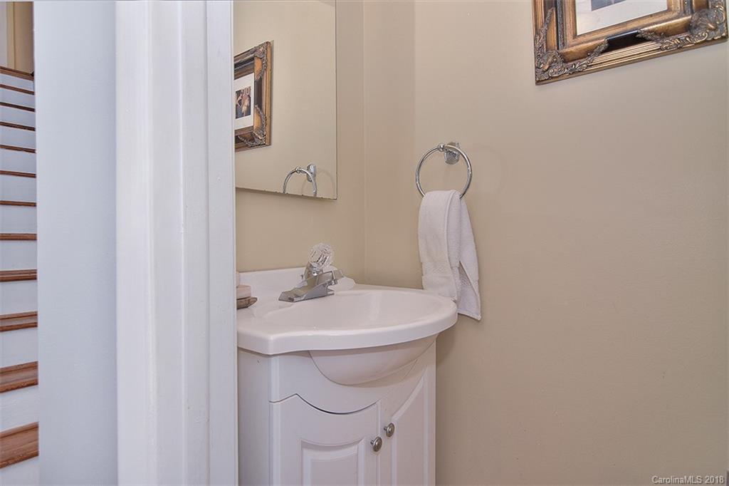 1235 Scaleybark Road, Unit A Charlotte, NC 28209 - Photo 12 of 28 Gallery Image 12