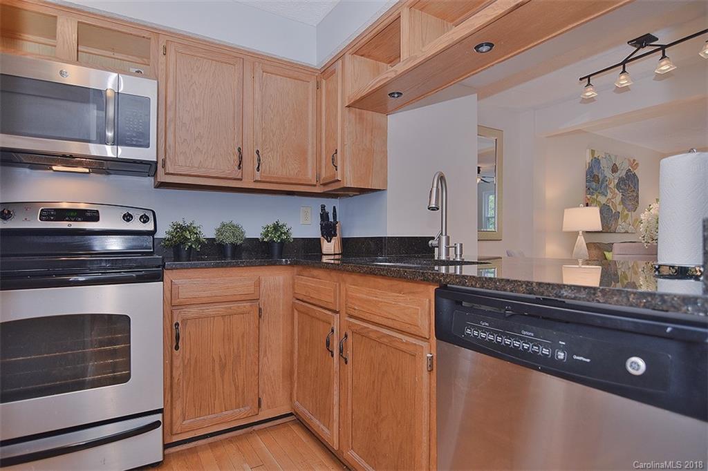 1235 Scaleybark Road, Unit A Charlotte, NC 28209 - Photo 3 of 28 Gallery Image 3
