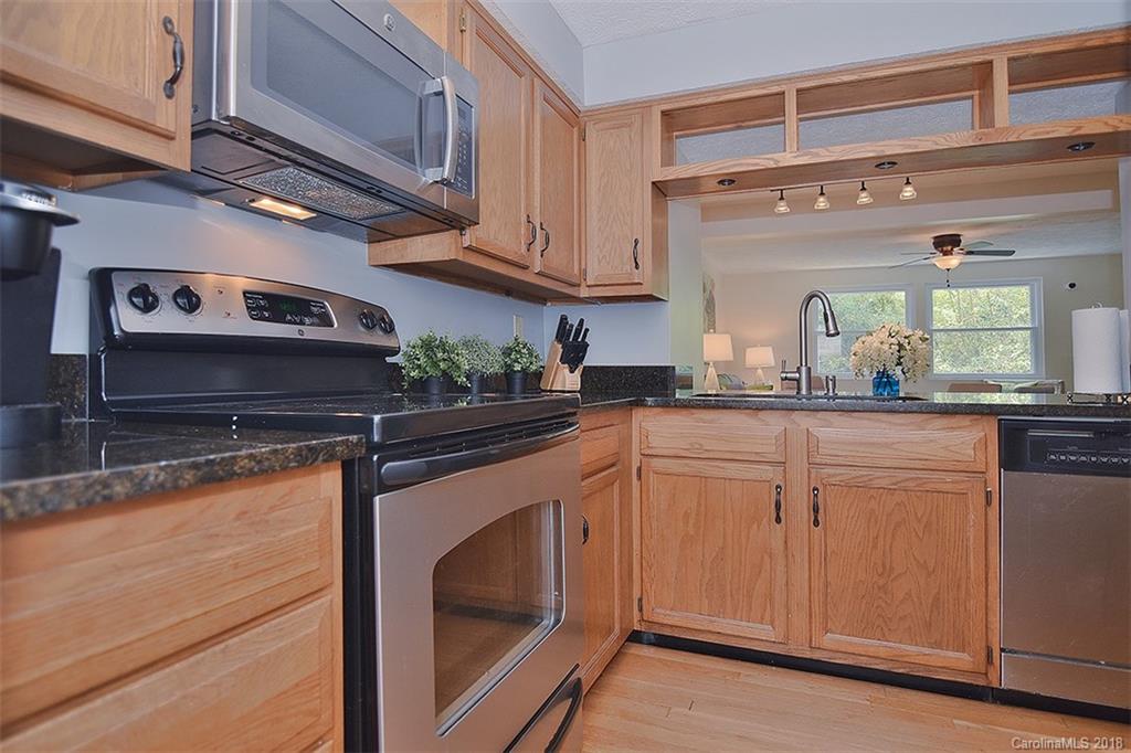 1235 Scaleybark Road, Unit A Charlotte, NC 28209 - Photo 5 of 28 Gallery Image 5
