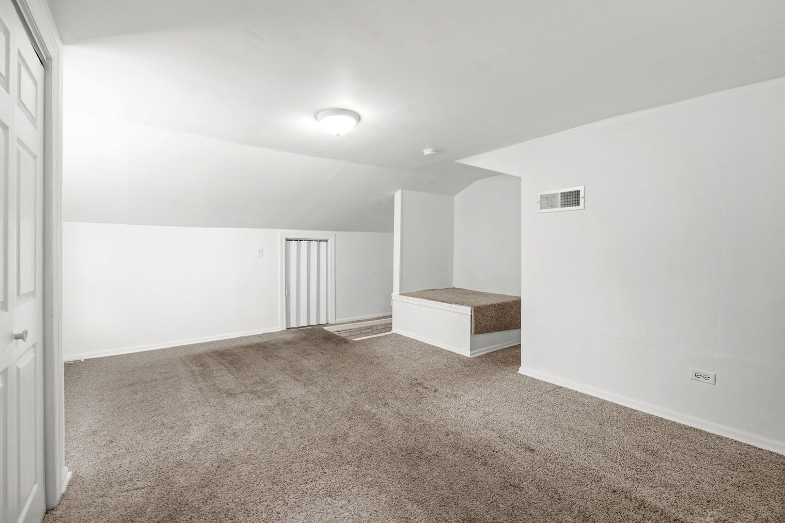 14 Deerpath Road Lake In The Hills, IL 60156 - Photo 14 of 30 a view of an empty room