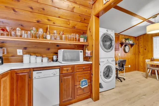 $425,000 | 53454 Double View Drive, Idyllwild, CA 92549