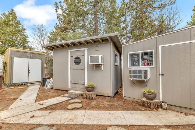 $425,000 | 53454 Double View Drive, Idyllwild, CA 92549